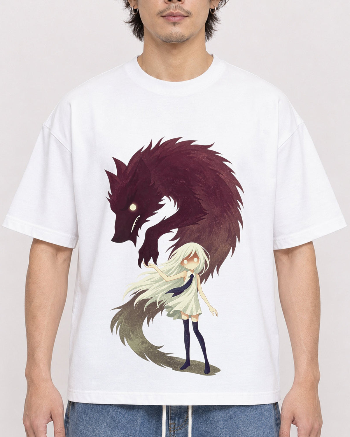 Mockup Boxy Heavyweight Tee White male close-up 03