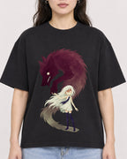 Mockup Boxy Heavyweight Tee Black female close-up 03