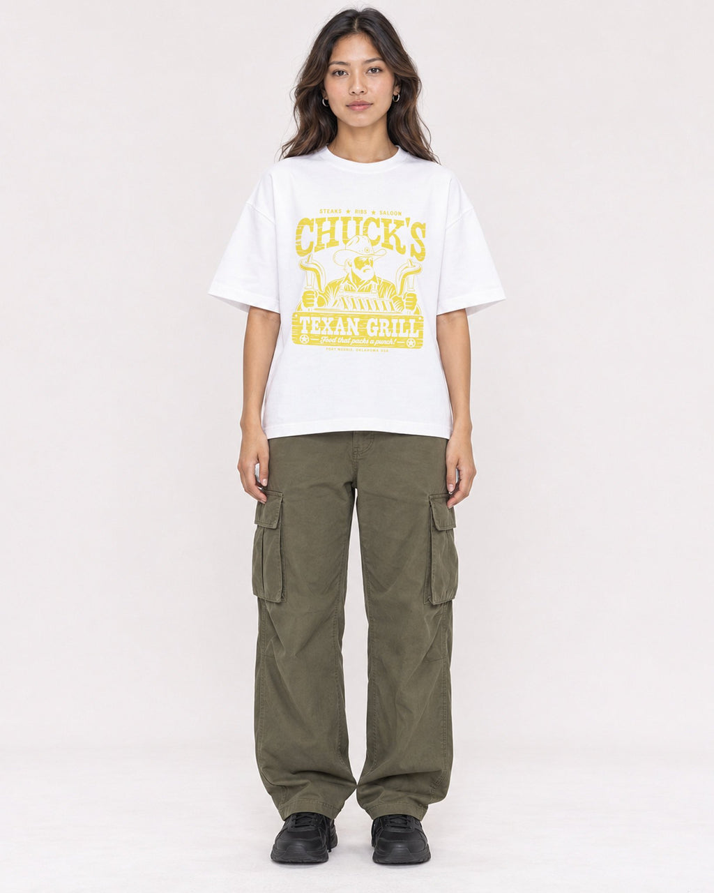 Mockup Boxy Heavyweight Tee White female full-body 02