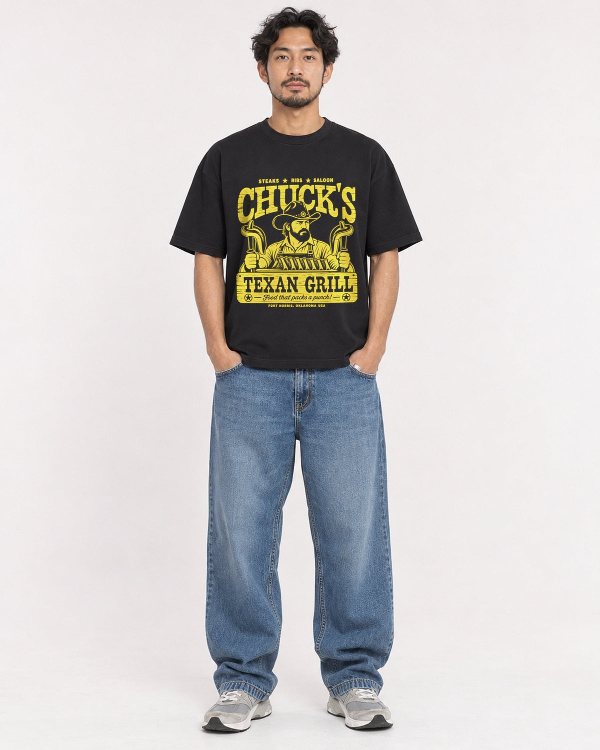 Mockup Boxy Heavyweight Tee Black male full-body 02