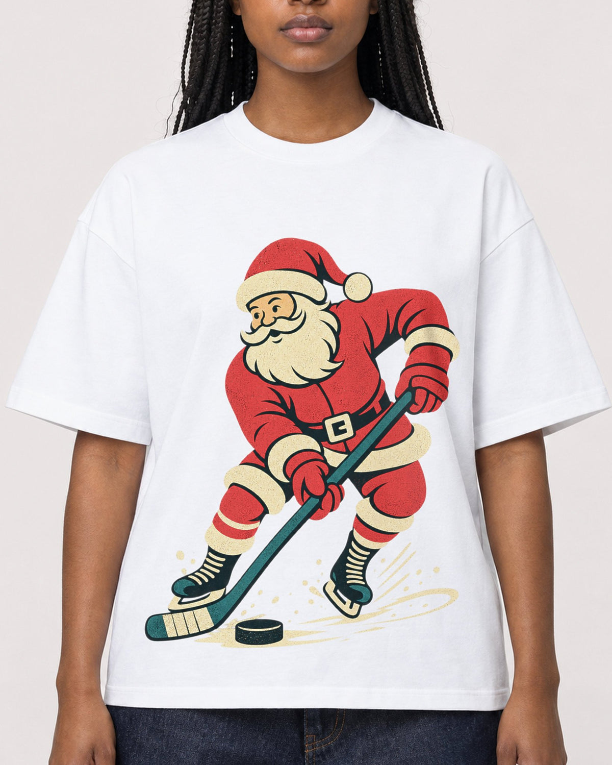 Mockup Boxy Heavyweight Tee White female close-up 04