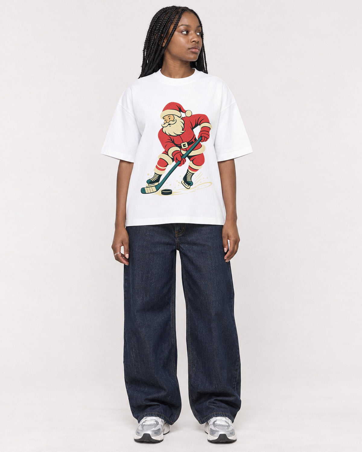 Mockup Boxy Heavyweight Tee White female full-body 04