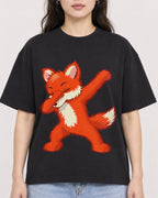 Mockup Boxy Heavyweight Tee Black female close-up 03