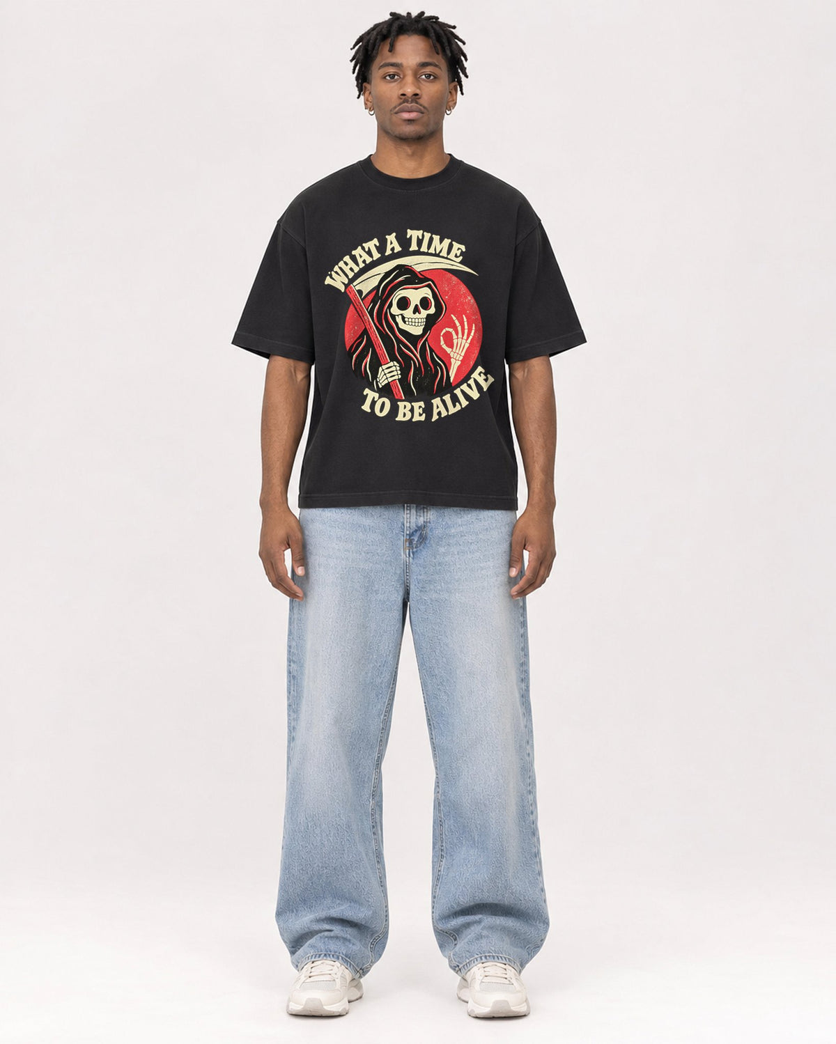 Mockup Boxy Heavyweight Tee Black male full-body 05