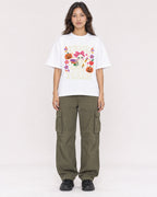 Mockup Boxy Heavyweight Tee White female full-body 02