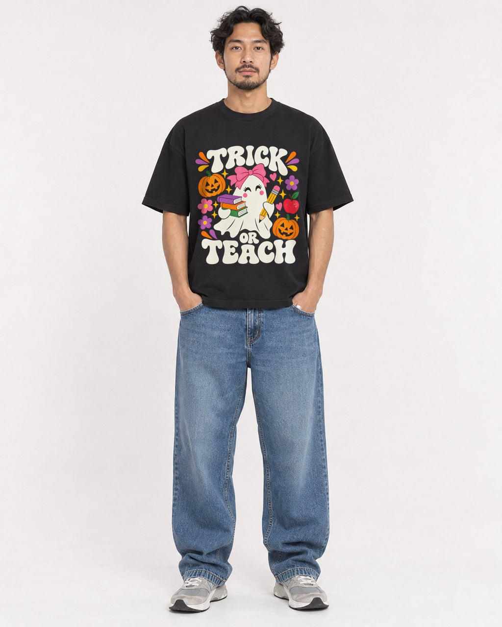 Mockup Boxy Heavyweight Tee Black male full-body 02