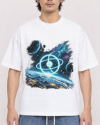 Mockup Boxy Heavyweight Tee White male close-up 03