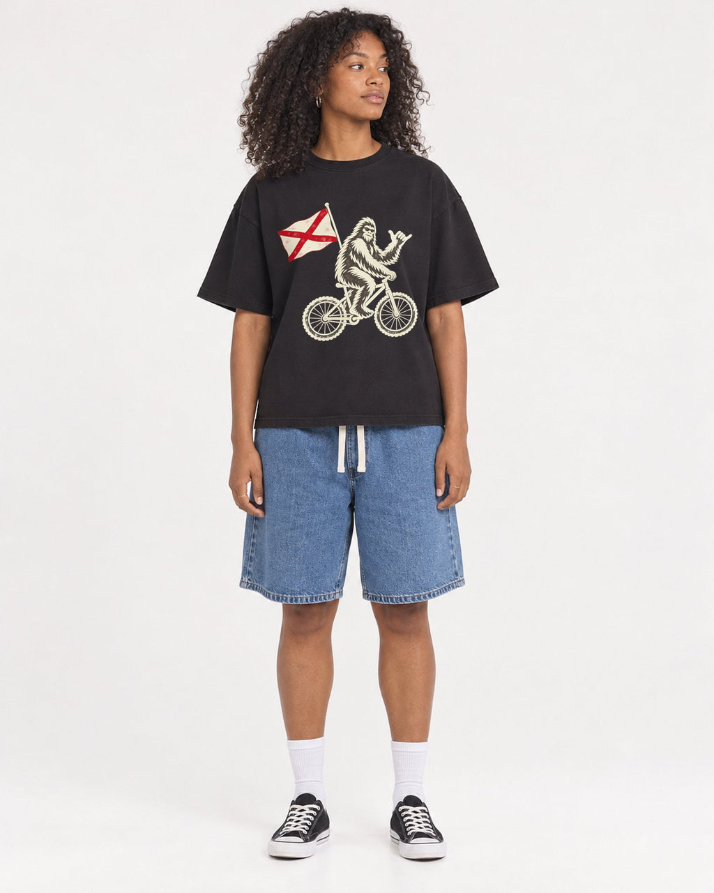 Mockup Boxy Heavyweight Tee Black female full-body 05