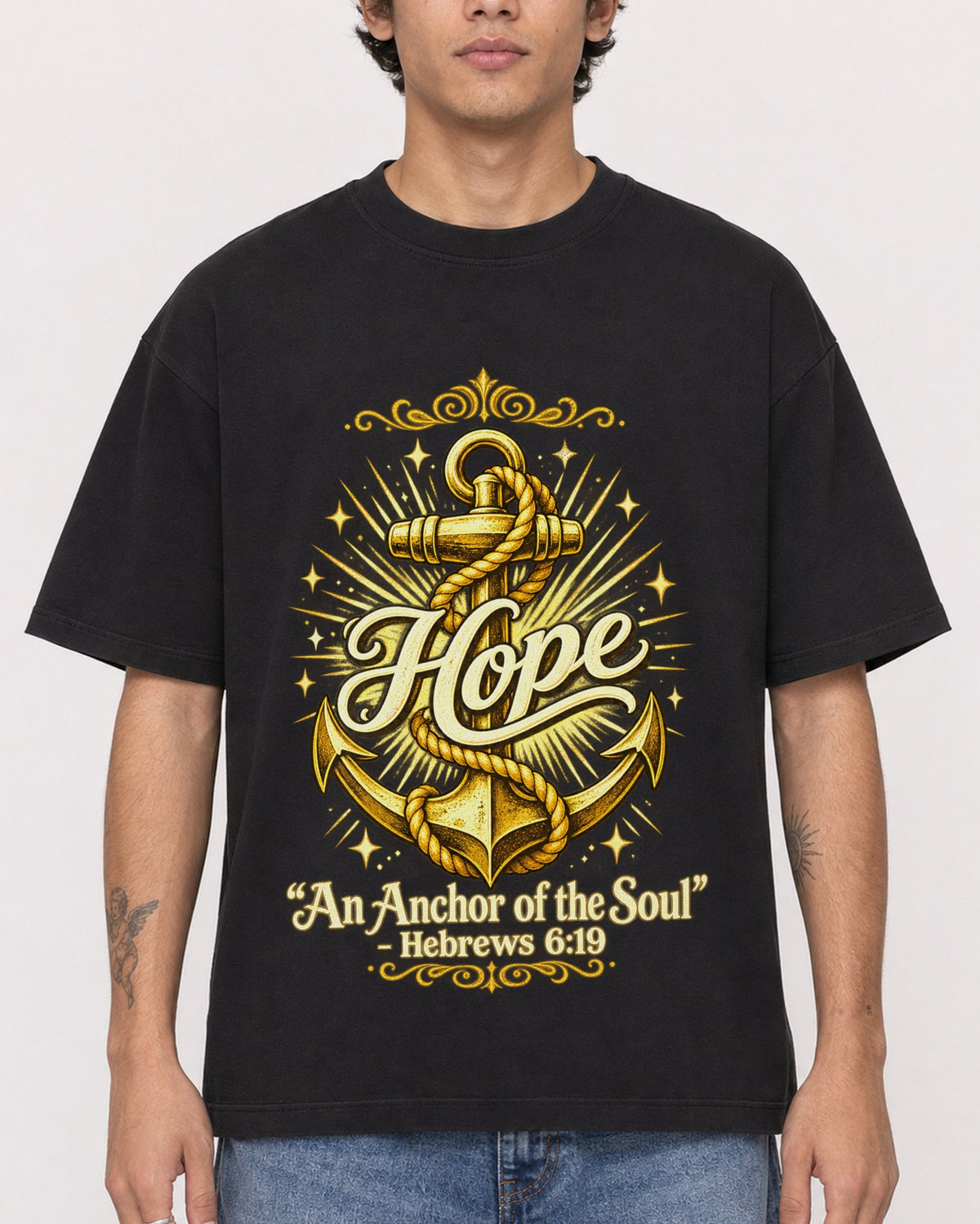 Mockup Boxy Heavyweight Tee Black male close-up 06