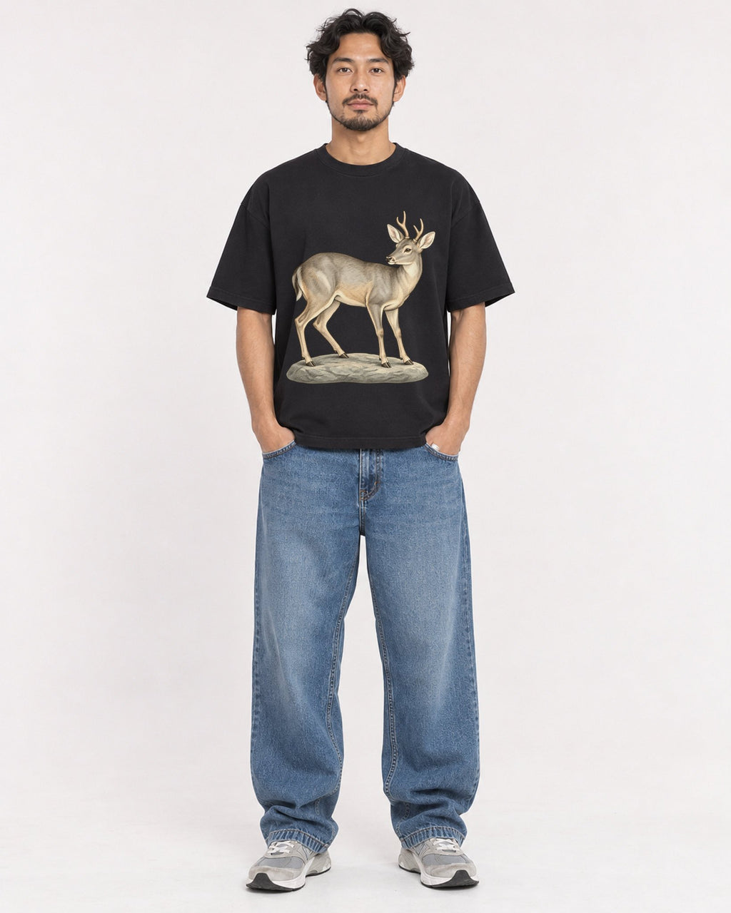 Mockup Boxy Heavyweight Tee Black male full-body 02