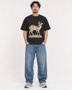 Mockup Boxy Heavyweight Tee Black male full-body 02
