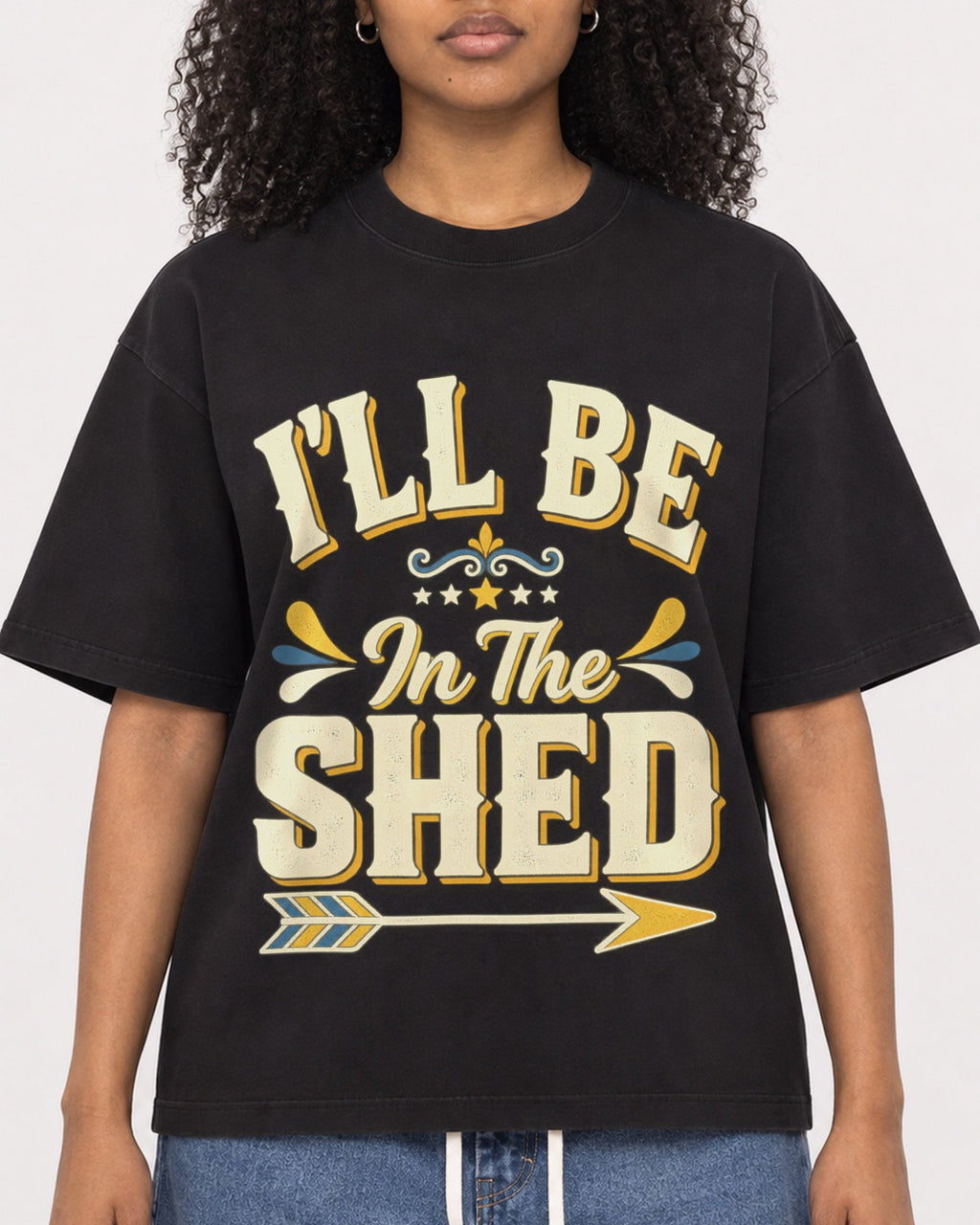 Mockup Boxy Heavyweight Tee Black female close-up 05