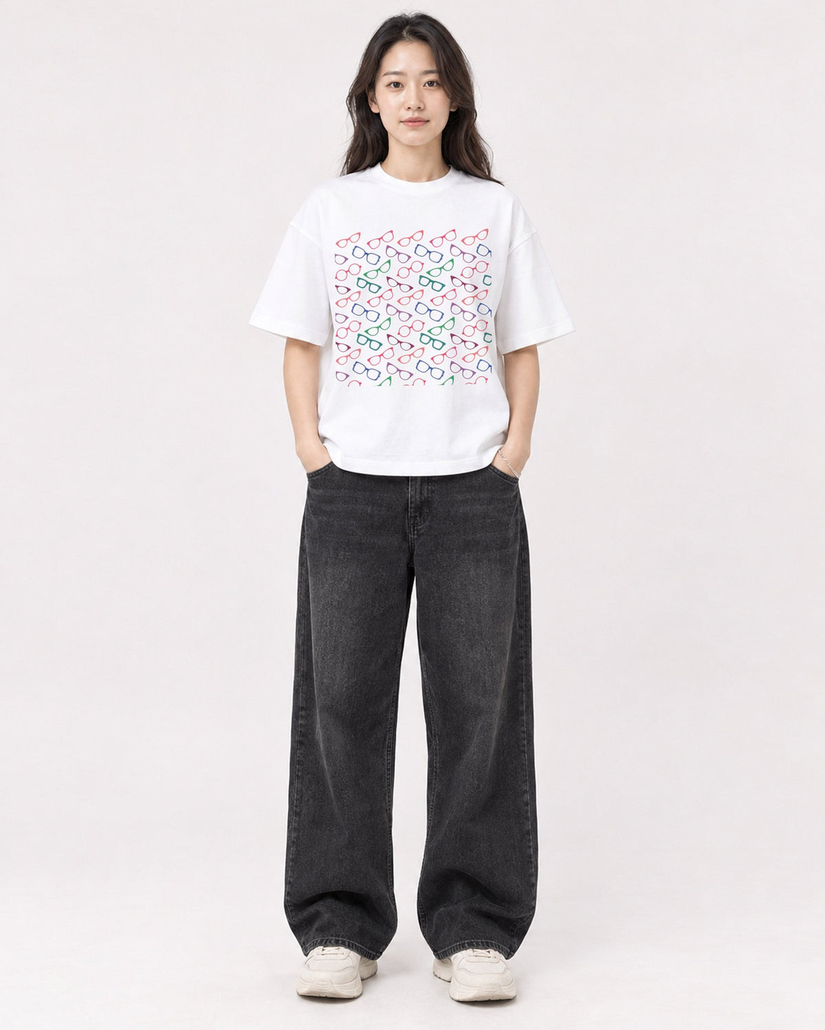 Mockup Boxy Heavyweight Tee White female full-body 03