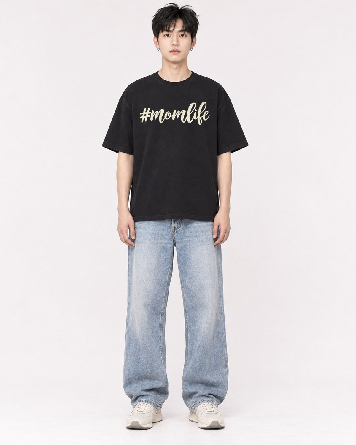 Mockup Boxy Heavyweight Tee Black male full-body 01
