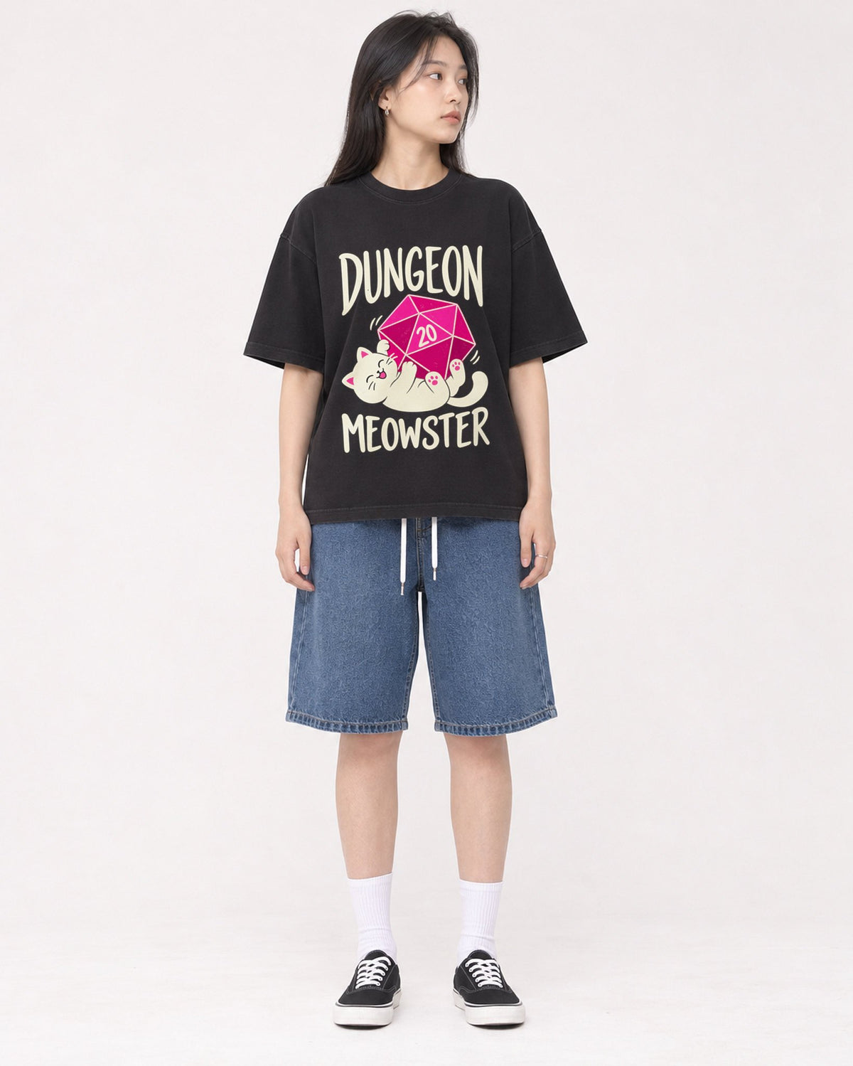Mockup Boxy Heavyweight Tee Black female full-body 01
