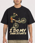Mockup Boxy Heavyweight Tee Black male close-up 36