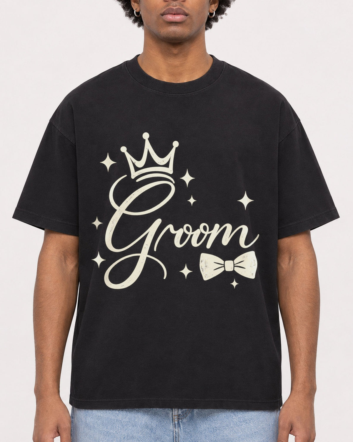 Mockup Boxy Heavyweight Tee Black male close-up 45