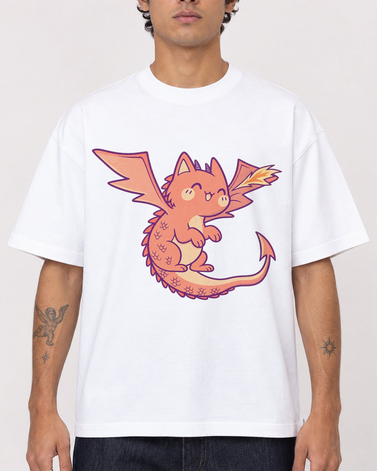 Mockup Boxy Heavyweight Tee White male close-up 06