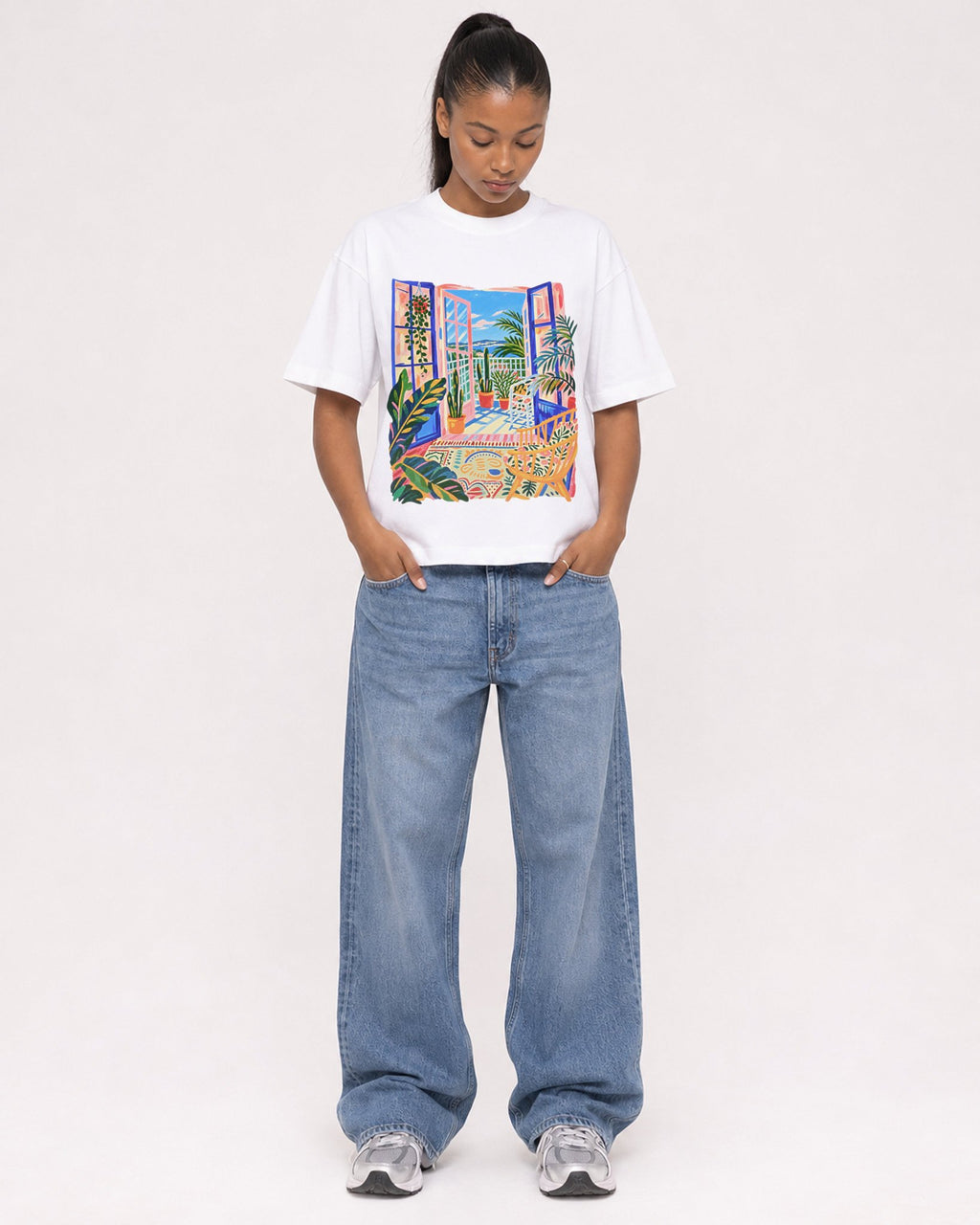 Mockup Boxy Heavyweight Tee White female full-body 25