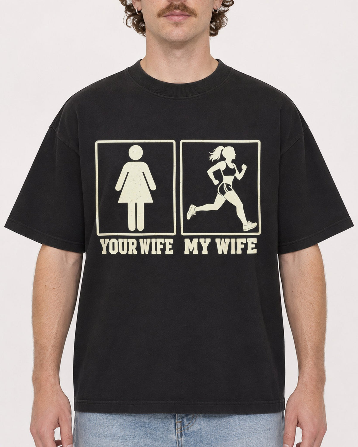 Mockup Boxy Heavyweight Tee Black male close-up 09