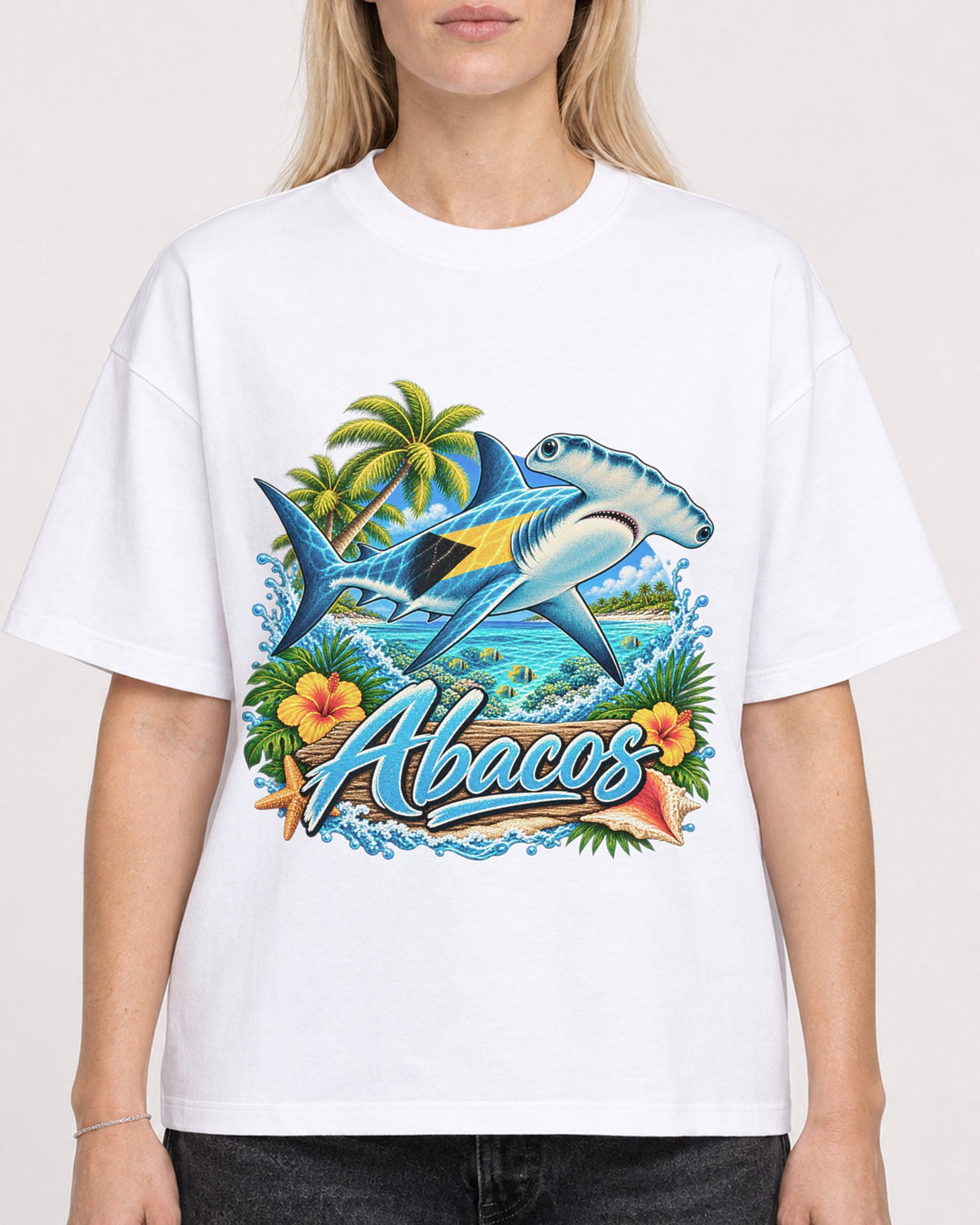 Mockup Boxy Heavyweight Tee White female close-up 08