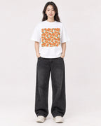 Mockup Boxy Heavyweight Tee White female full-body 03