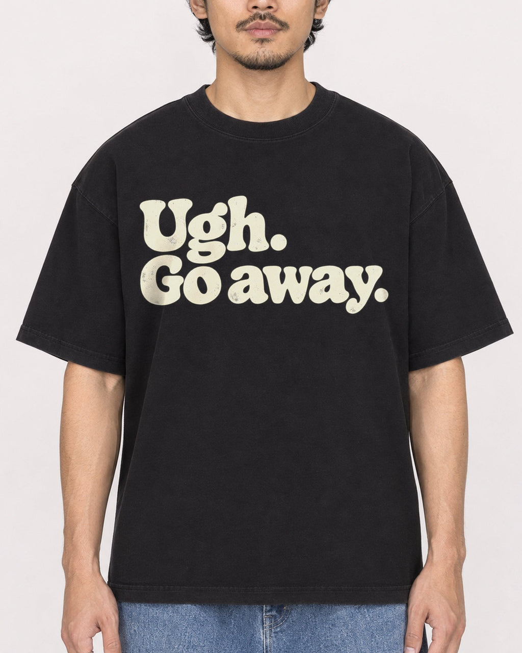 Mockup Boxy Heavyweight Tee Black male close-up 02