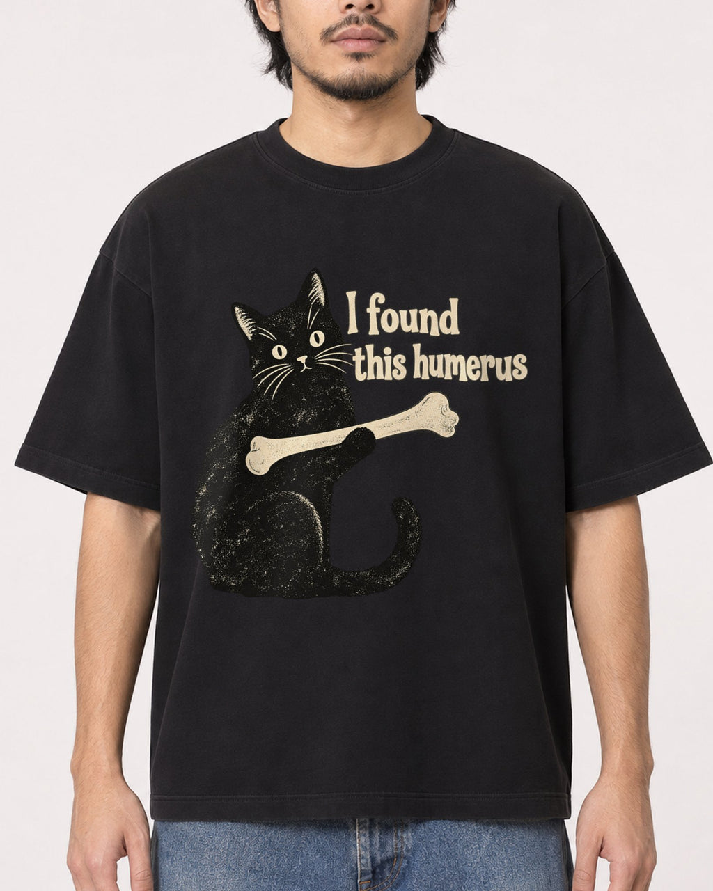 Mockup Boxy Heavyweight Tee Black male close-up 22