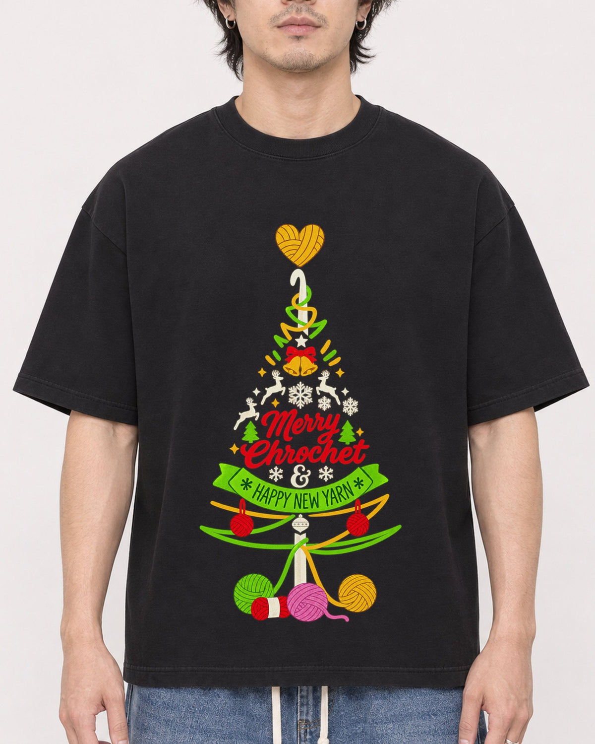 Mockup Boxy Heavyweight Tee Black male close-up 03
