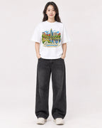 Mockup Boxy Heavyweight Tee White female full-body 03
