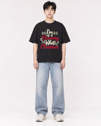 Mockup Boxy Heavyweight Tee Black male full-body 01