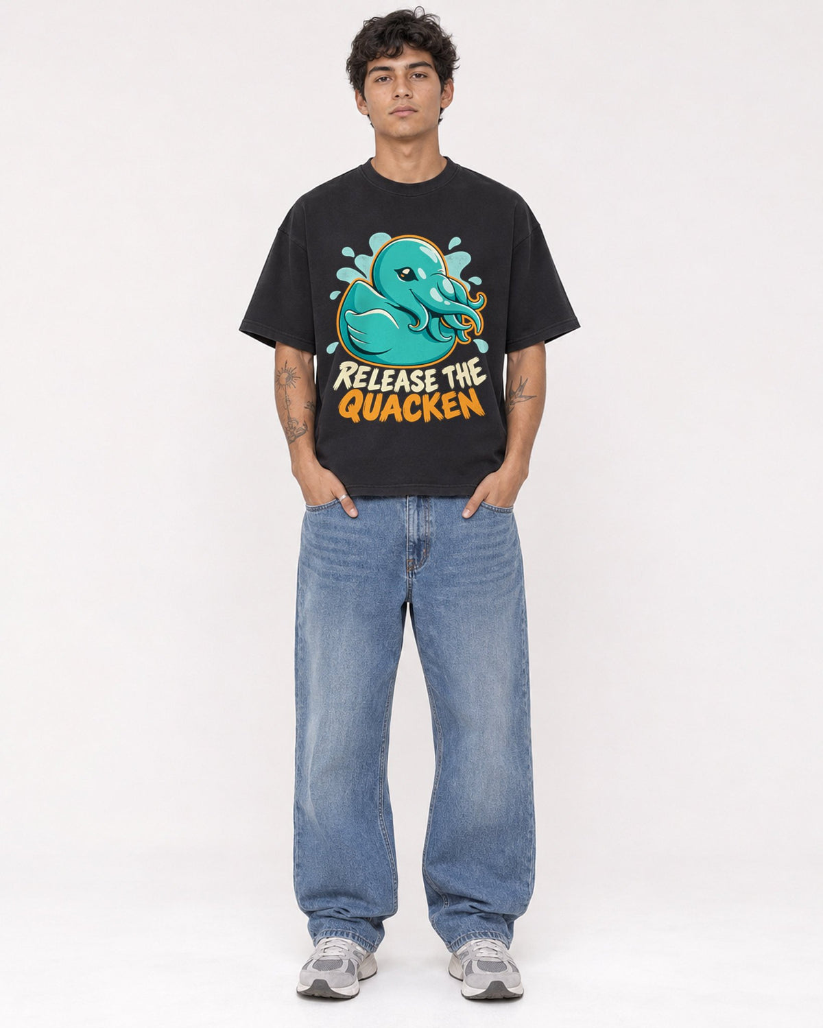 Mockup Boxy Heavyweight Tee Black male full-body 06