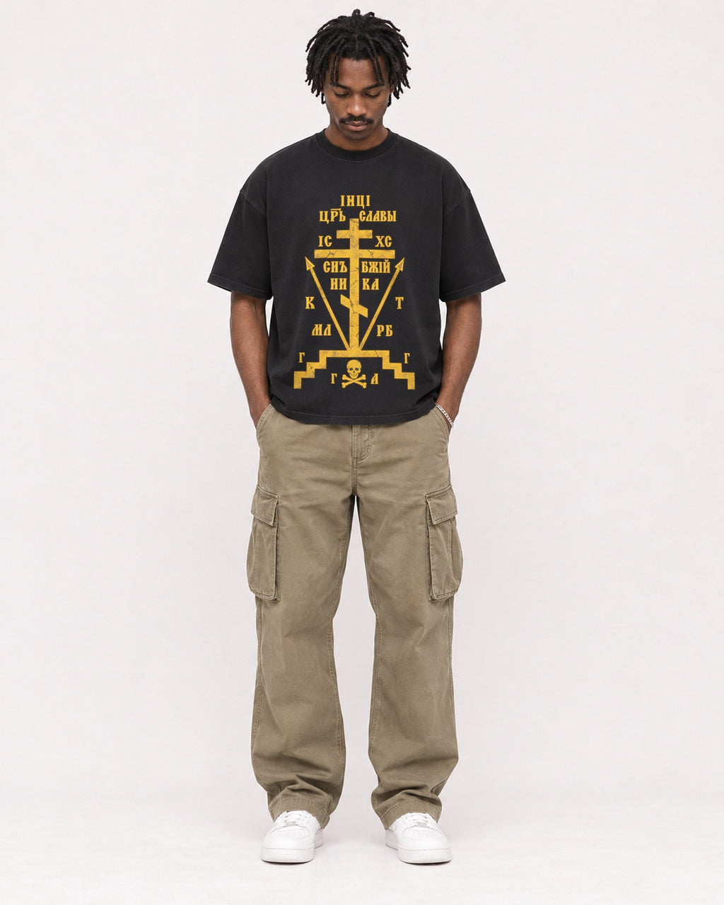 Mockup Boxy Heavyweight Tee Black male full-body 04