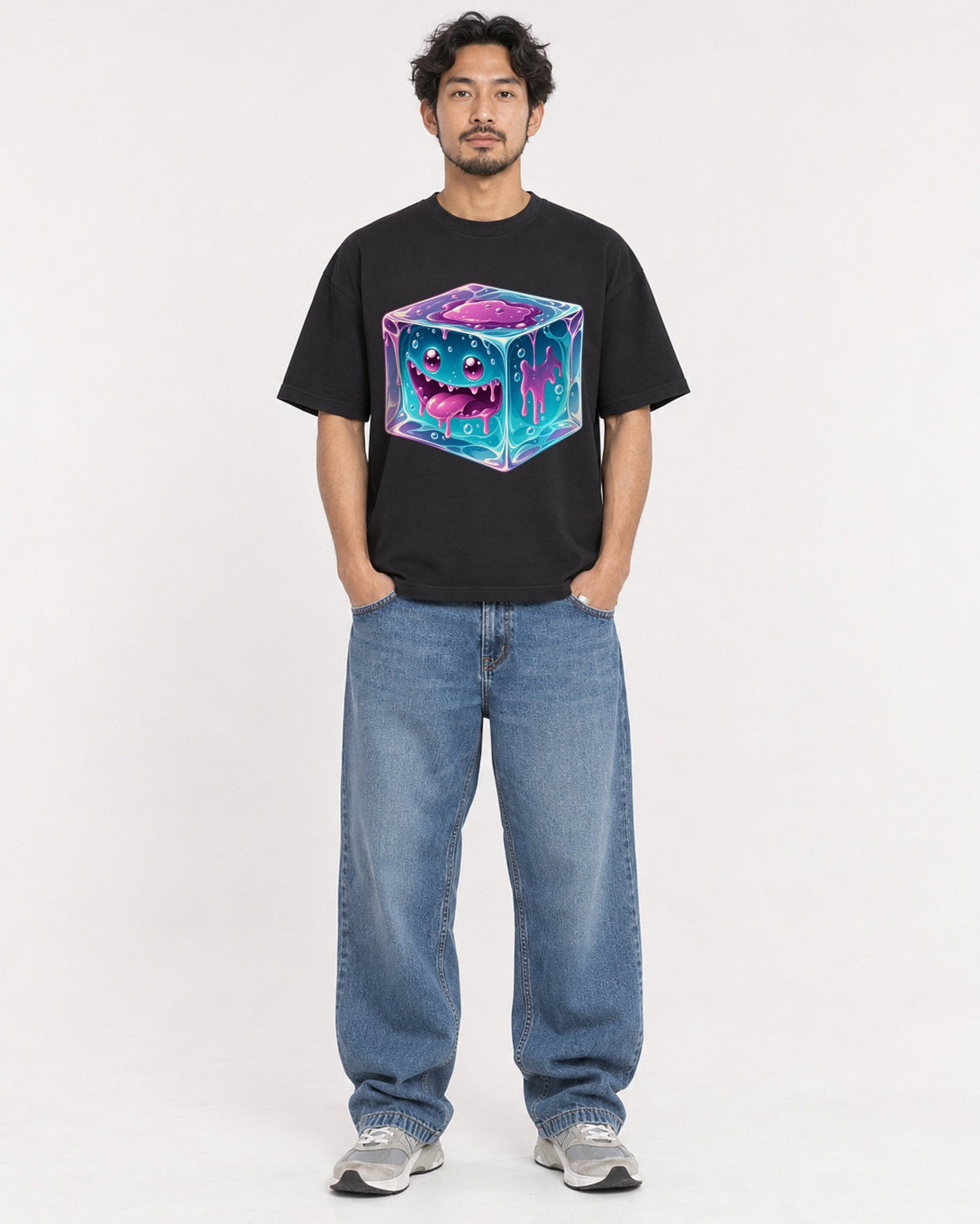 Mockup Boxy Heavyweight Tee Black male full-body 02