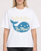 Mockup Boxy Heavyweight Tee White female close-up 08