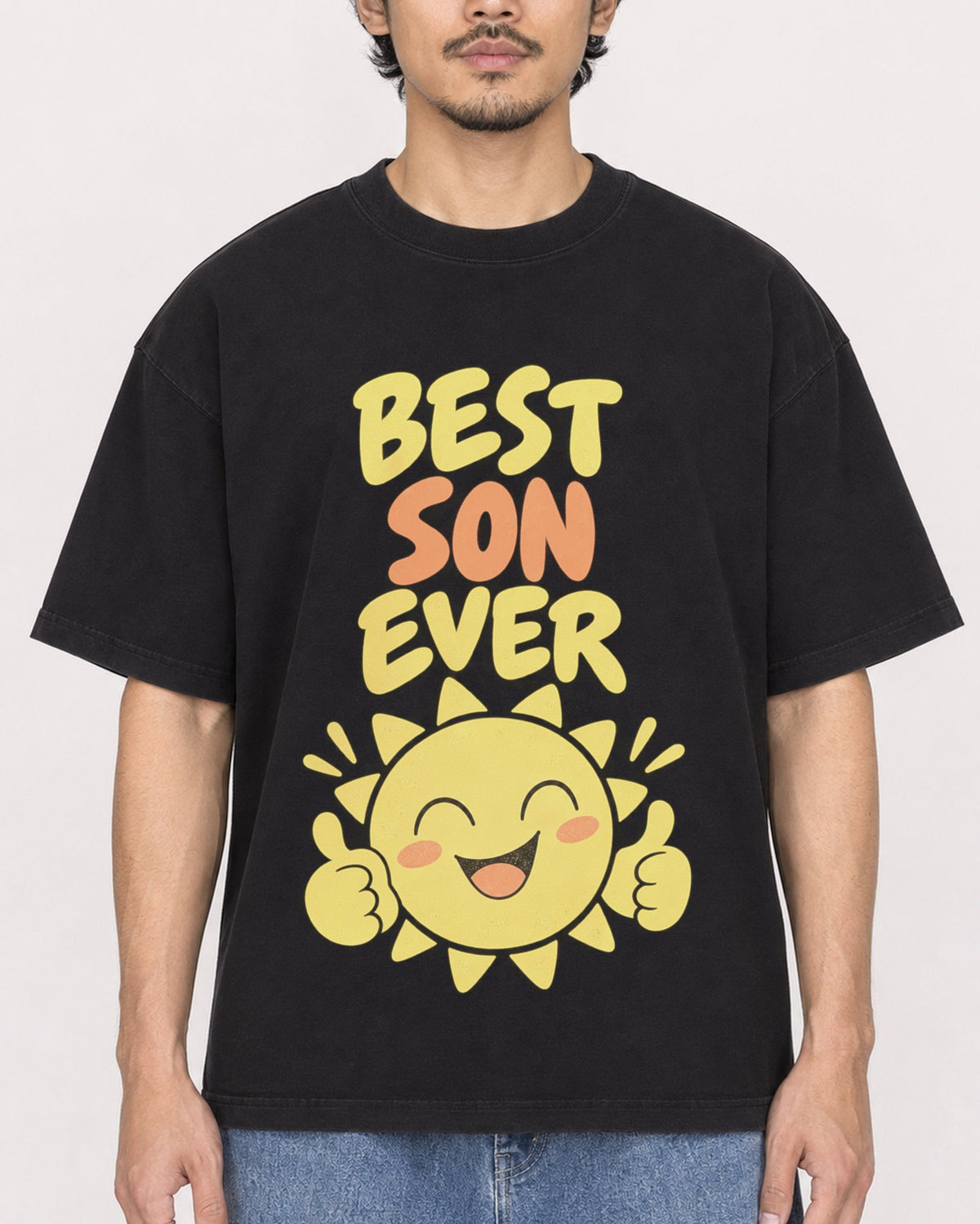 Mockup Boxy Heavyweight Tee Black male close-up 02