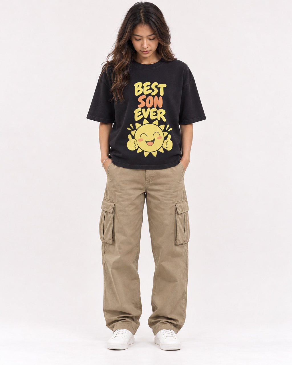 Mockup Boxy Heavyweight Tee Black female full-body 02
