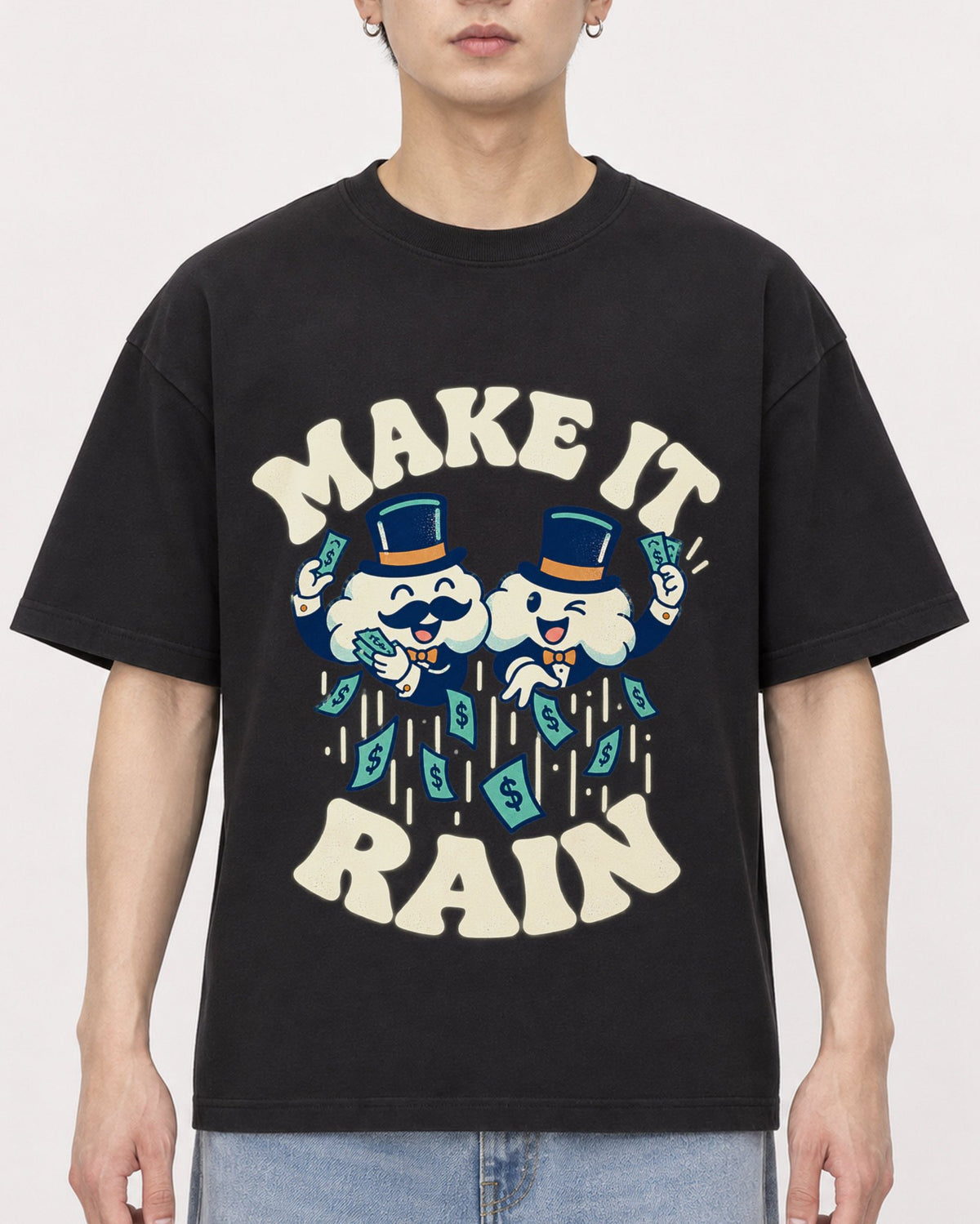Mockup Boxy Heavyweight Tee Black male close-up 01