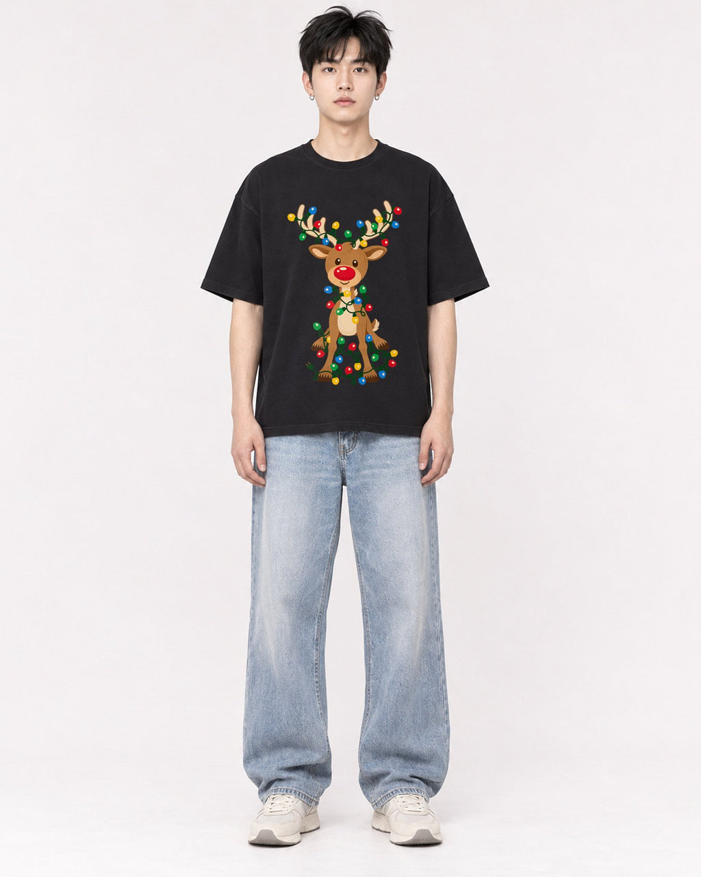 Mockup Boxy Heavyweight Tee Black male full-body 01