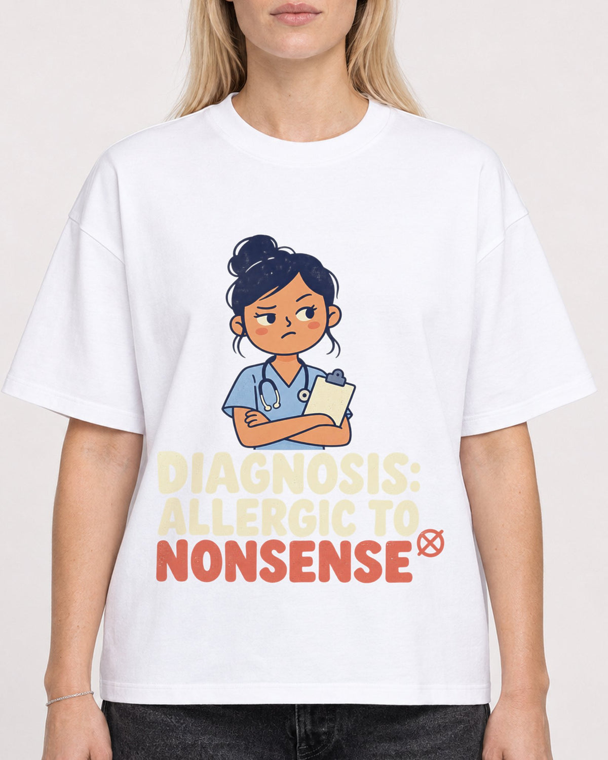 Mockup Boxy Heavyweight Tee White female close-up 08