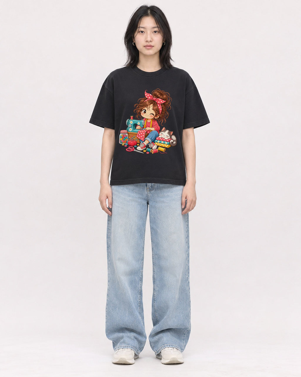 Mockup Boxy Heavyweight Tee Black female full-body 31