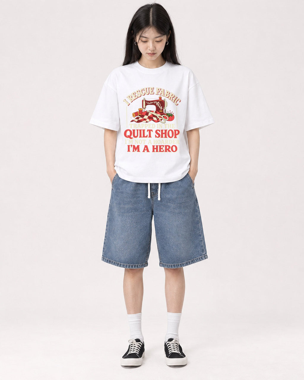 Mockup Boxy Heavyweight Tee White female full-body 01