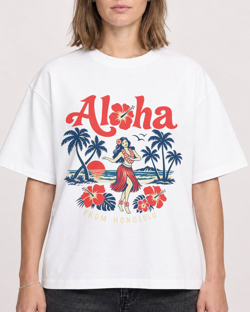 Mockup Boxy Heavyweight Tee White female close-up 38