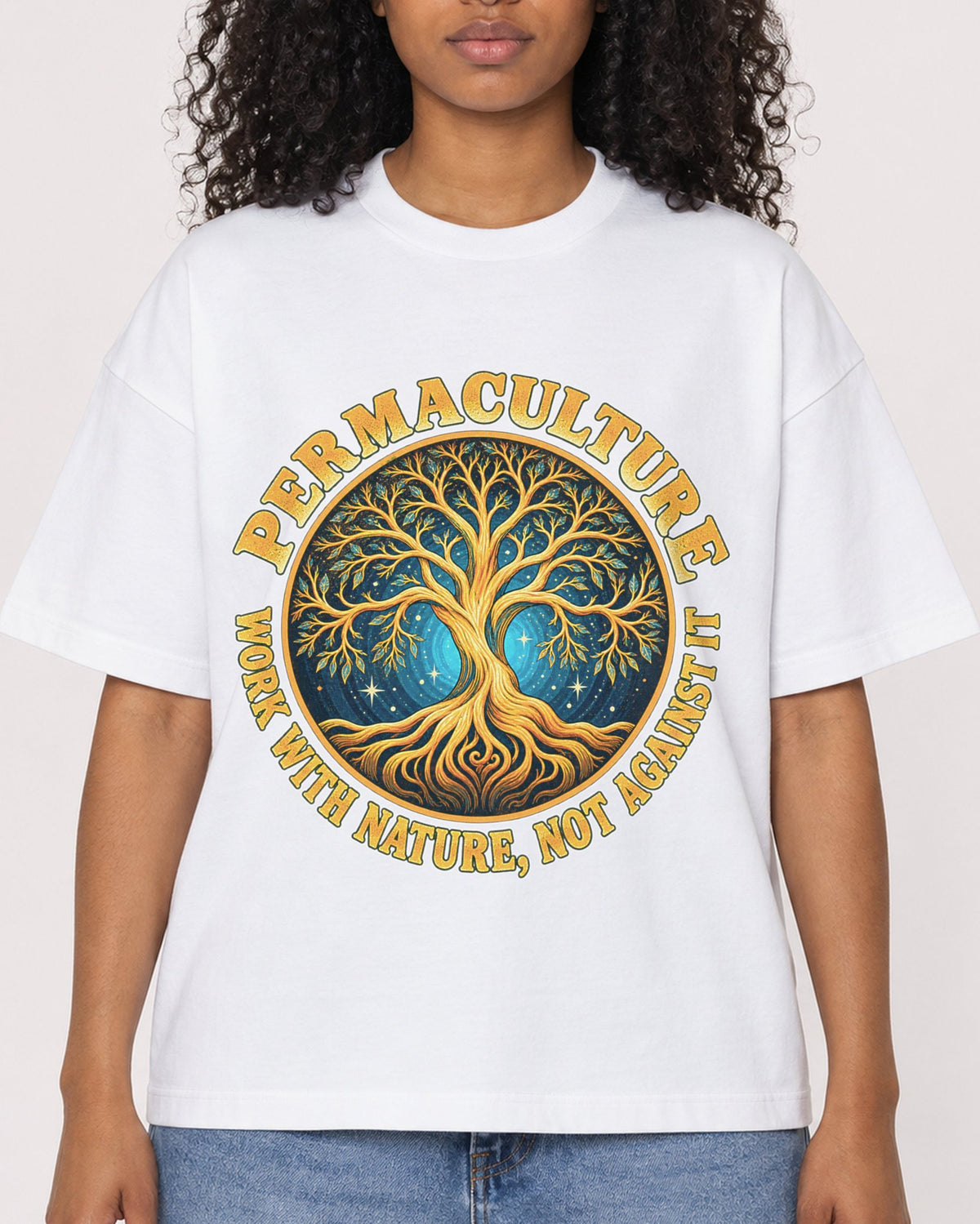 Mockup Boxy Heavyweight Tee White female close-up 05