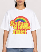 Mockup Boxy Heavyweight Tee White female close-up 50