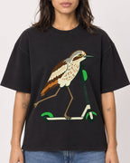 Mockup Boxy Heavyweight Tee Black female close-up 36