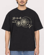 Mockup Boxy Heavyweight Tee Black male close-up 02