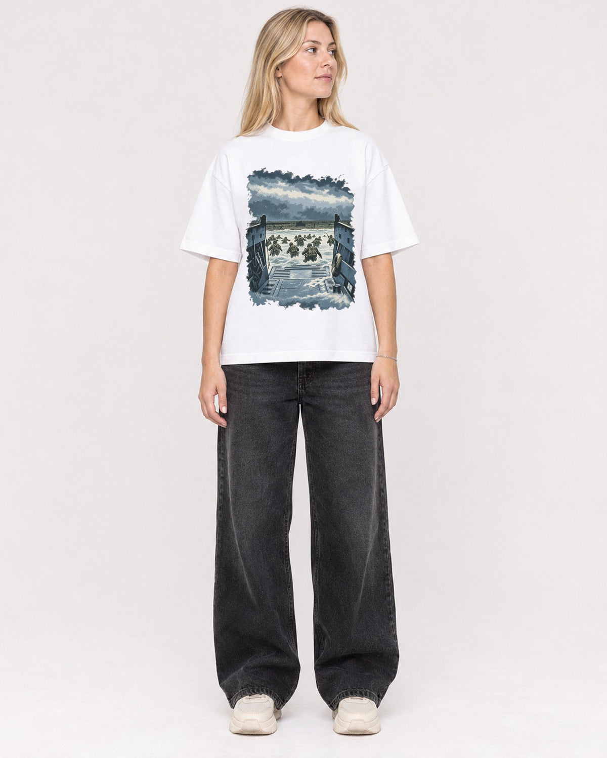 Mockup Boxy Heavyweight Tee White female full-body 08