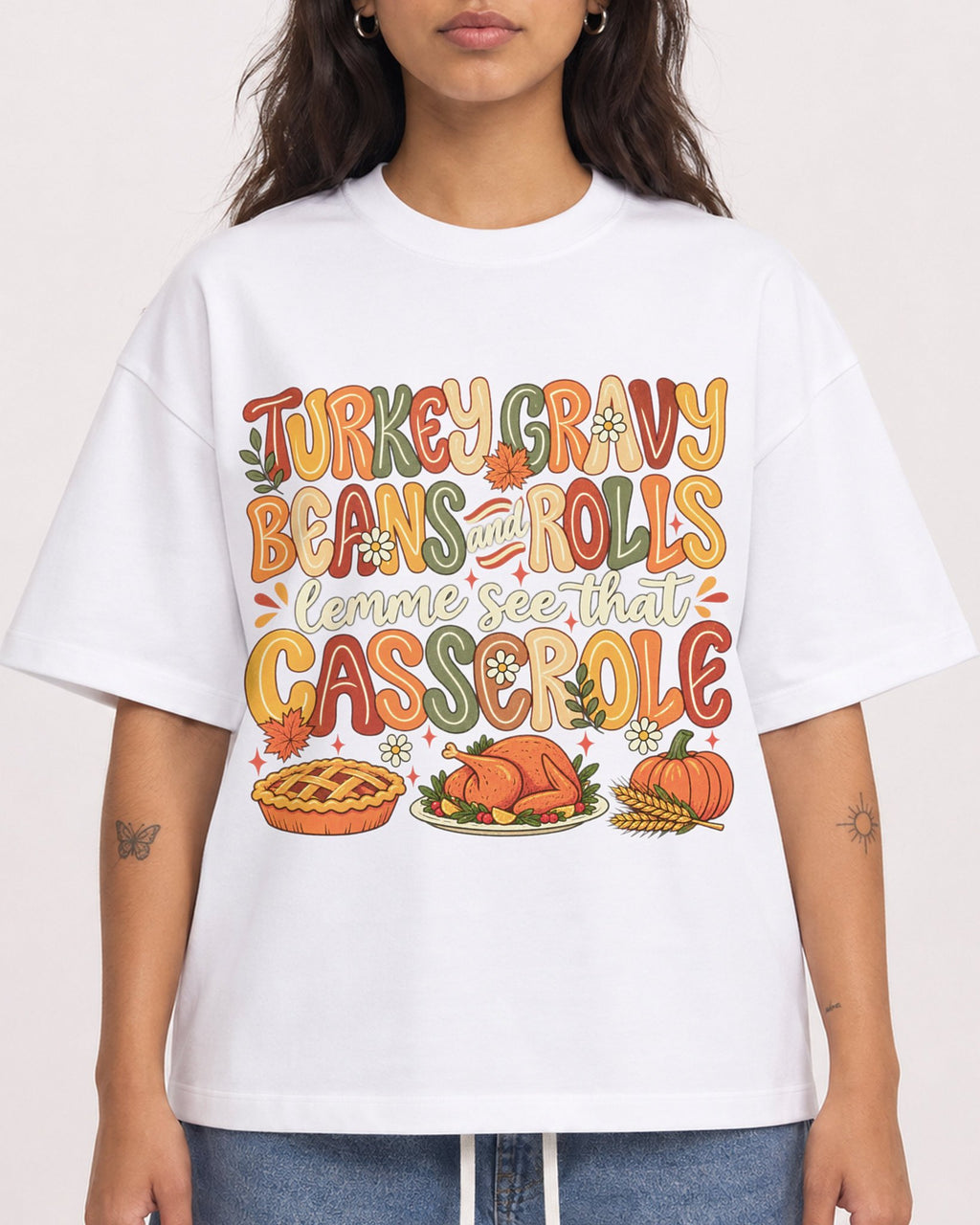 Mockup Boxy Heavyweight Tee White female close-up 06