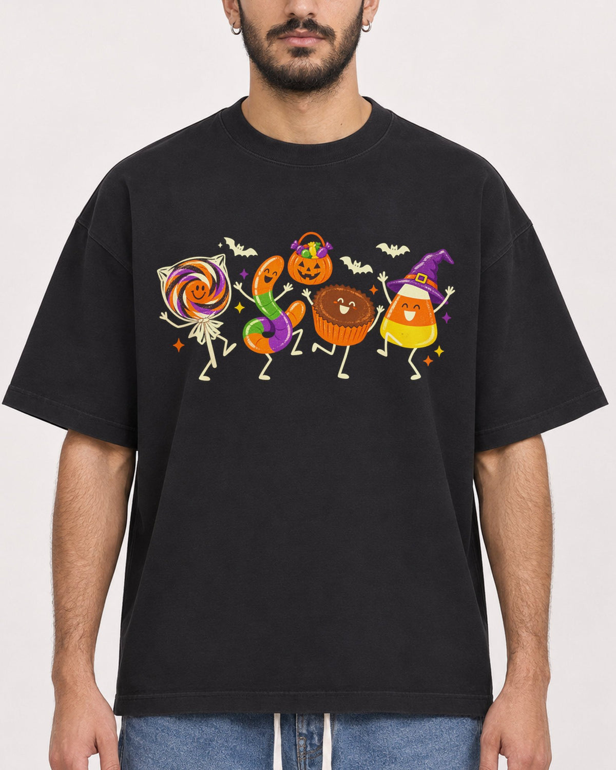 Mockup Boxy Heavyweight Tee Black male close-up 07